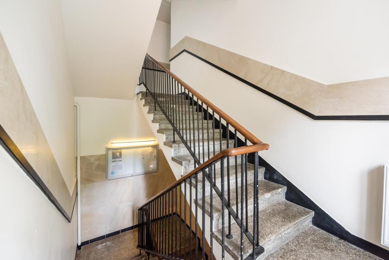 Downtown Antique Apartment Warsaw Ngoại thất bức ảnh