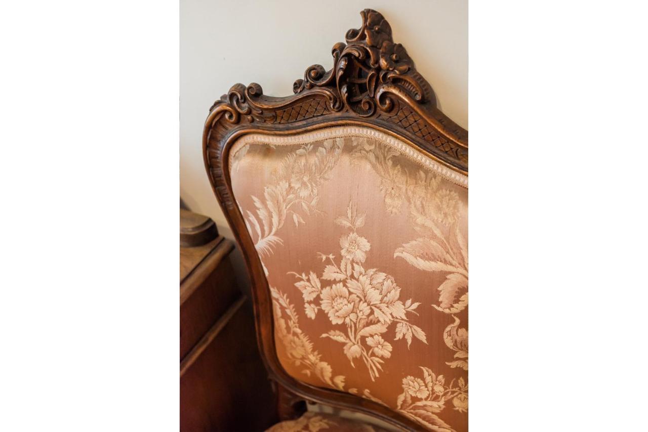 Downtown Antique Apartment Warsaw Ngoại thất bức ảnh