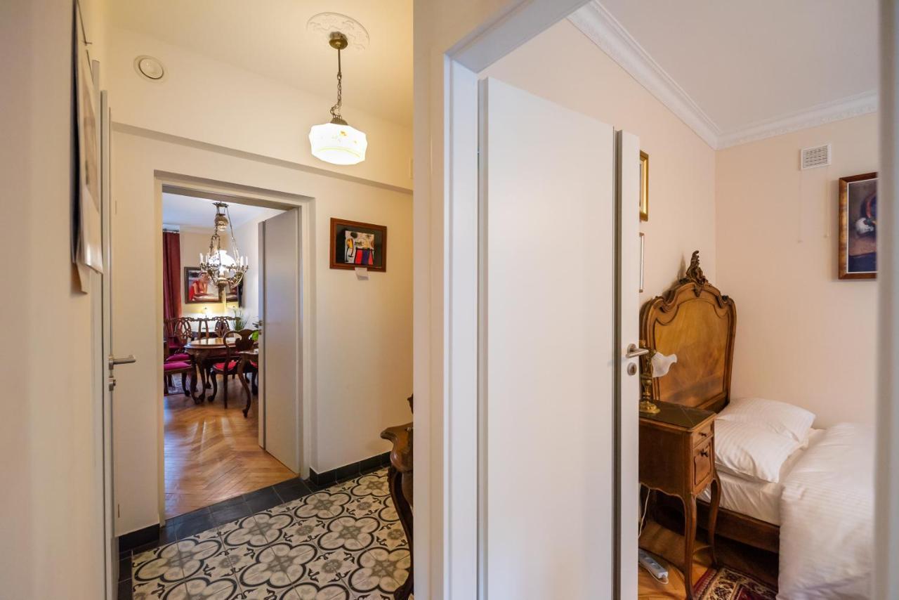 Downtown Antique Apartment Warsaw Ngoại thất bức ảnh